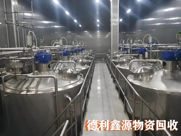 食品设备回收商家，食品厂回收公司，加工机械回收